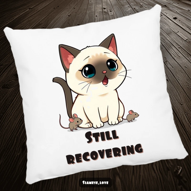 Funny Kawaii Siamese cat pillow with a shocked expression, a mouse is depicted escaping, a perfect funny gift.